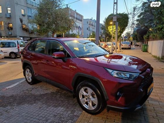 טויוטה RAV4 הייבריד 4X4 E-xperience הייבריד אוט' 2.5 (178 כ''ס) בנזין 2019 למכירה בחולון