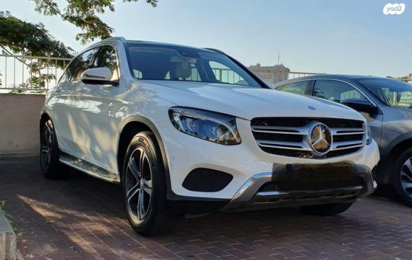 מרצדס GLC 4X4 GLC250 4MATIC Premium אוט' 2.0 (211 כ''ס) בנזין 2017 למכירה בחיפה