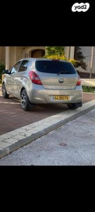 יונדאי i20 GLI אוט' 1.4 (100 כ"ס) בנזין 2011 למכירה בירכא