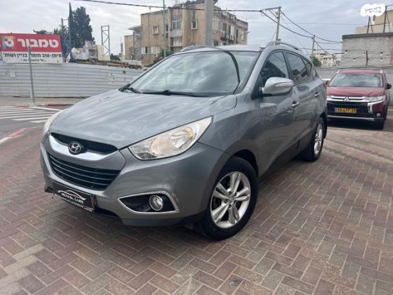 יונדאי iX35 Inspire אוט' 2.0 (163 כ''ס) בנזין 2011 למכירה בפתח תקווה