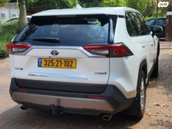 טויוטה RAV4 הייבריד E-xperience הייבריד 5 דל' אוט' 2.5 (178 כ''ס) בנזין 2020 למכירה בכוכב יאיר u002F צור יגאל