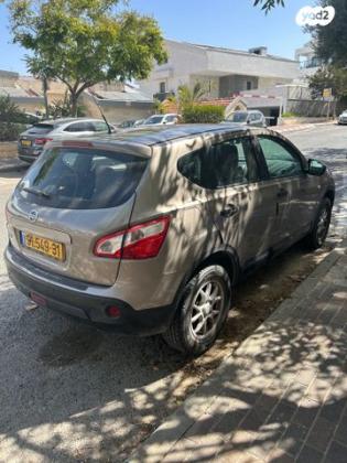 ניסאן קשקאי Visia ידני 1.6 (117 כ''ס) בנזין 2014 למכירה בחיפה