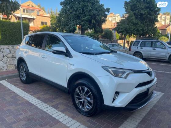 טויוטה RAV4 הייבריד Premium הייבריד אוט' 2.5 (155 כ''ס) בנזין 2017 למכירה בראש העין