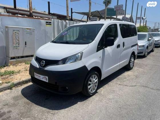 ניסאן NV200 Combi ידני דיזל 5 מק' 1.5 (90 כ''ס) דיזל 2019 למכירה בחולון