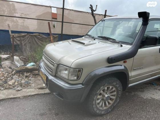 איסוזו טרופר ארוך 4X4 S אוט' דיזל 3.0 (159 כ''ס) דיזל 2002 למכירה בשוהם