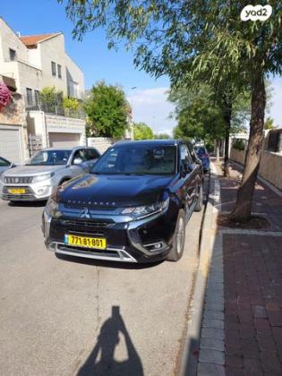 מיצובישי אאוטלנדר PHEV 4X4 Luxury הייבריד אוט' 5 מק' 2.4 (135 כ''ס) היברידי חשמל / בנזין 2019 למכירה בהר אדר