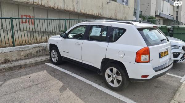 ג'יפ / Jeep קומפאס Sport אוט' 2.0 (154 כ''ס) בנזין 2012 למכירה בחיפה