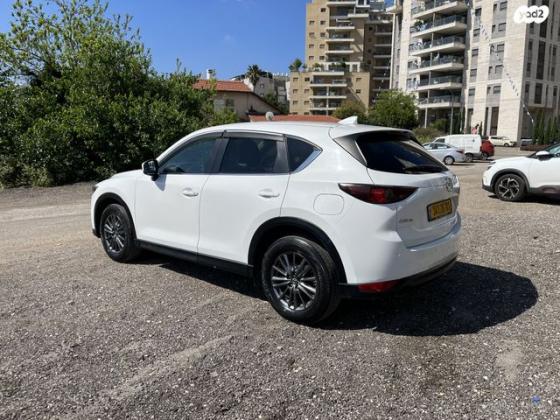 מאזדה CX-5 4X2 Executive אוט' 4 דל' 2.0 (165 כ"ס) בנזין 2018 למכירה בהוד השרון