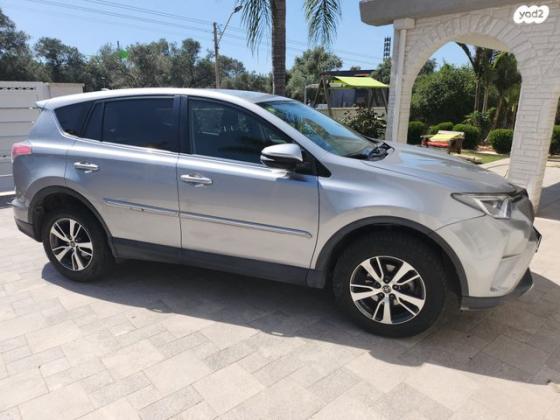 טויוטה RAV4 ארוך 4X4 Premium MC אוט' 2.0 (152 כ''ס) בנזין 2018 למכירה במגדל העמק