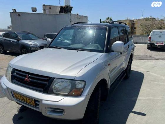 מיצובישי פג'רו ארוך 4X4 GLX ידני דיזל 7 מק' 3.2 (160 כ''ס) דיזל 2002 למכירה בעפולה