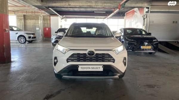 טויוטה RAV4 ארוך Extreme אוט' 2.0 (175 כ''ס) בנזין 2020 למכירה בבני ברק