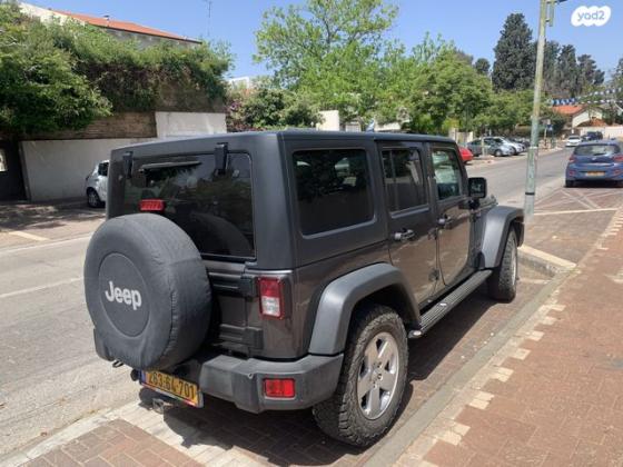 ג'יפ / Jeep רנגלר ארוך 4X4 Unlimited Sport אוט' 3.6 (280 כ''ס) ק'-2 בנזין 2017 למכירה ברמת השרון