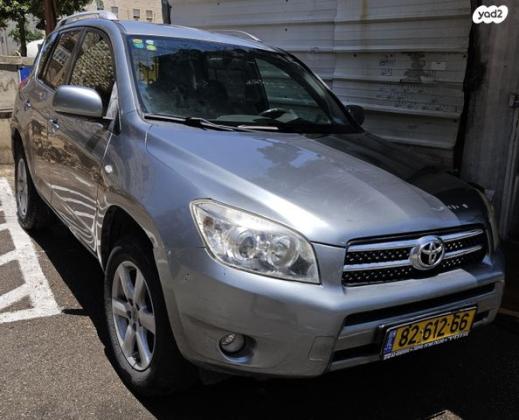 טויוטה RAV4 ארוך 4X4 Premium אוט' 2.0 (152 כ''ס) בנזין 2008 למכירה בירושלים