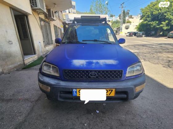 טויוטה RAV4 קצר 4X4 STD אוט' 2.0 (150 כ''ס) [1997-2000] בנזין 2000 למכירה בבית ג'ן