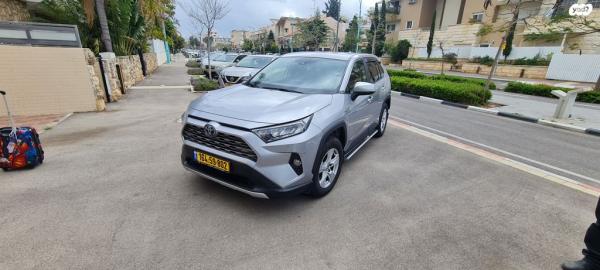 טויוטה RAV4 הייבריד E-xperience הייבריד 5 דל' אוט' 2.5 (178 כ''ס) בנזין 2020 למכירה בחיפה