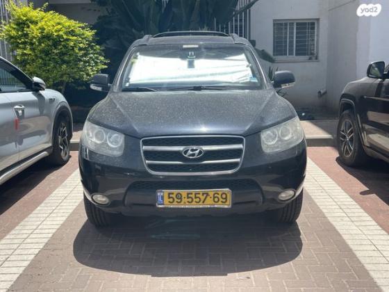 יונדאי סנטה פה 4X4 Luxury אוט' בנזין 7 מק' 2.7 (189 כ''ס) בנזין 2009 למכירה ברעננה