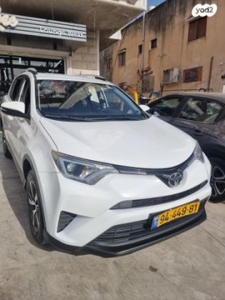 טויוטה RAV4 ארוך 4X4 GLI MC אוט' 2.0 (152 כ"ס) בנזין 2017 למכירה בעפולה