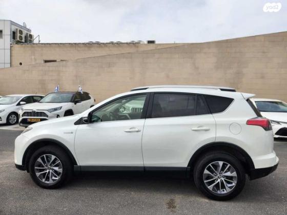 טויוטה RAV4 הייבריד Premium הייבריד אוט' 2.5 (155 כ''ס) בנזין 2016 למכירה בראשון לציון