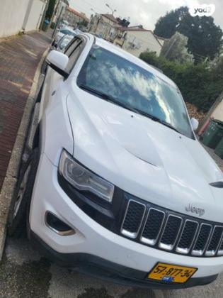 ג'יפ / Jeep גרנד צ'ירוקי 4X4 Laredo + SR אוט' 3.6 (282 כ''ס) בנזין 2015 למכירה בפתח תקווה