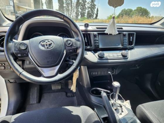 טויוטה RAV4 ארוך 4X4 Premium MC אוט' 2.0 (152 כ''ס) בנזין 2017 למכירה ברמת ישי