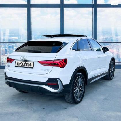 אאודי Q3 4X4 Sportback Sline אוט' 2.0 (190 כ''ס) בנזין 2022 למכירה ברעננה