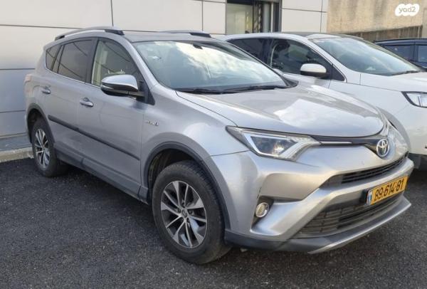 טויוטה RAV4 הייבריד Premium הייבריד אוט' 2.5 (155 כ''ס) בנזין 2017 למכירה ברמת גן