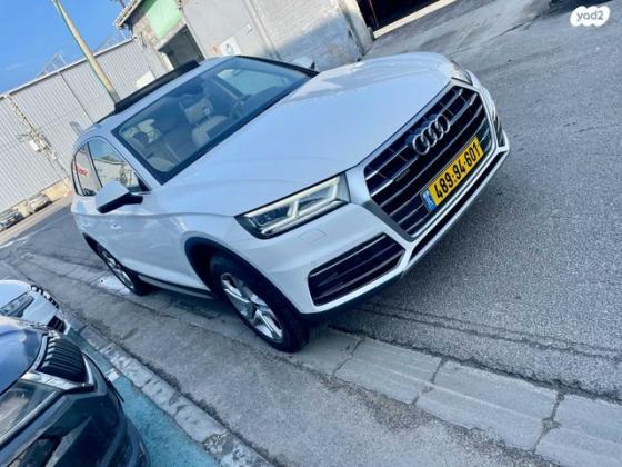 אאודי Q5 4X4 Luxury Tech Pack אוט' 2.0 (252 כ''ס) בנזין 2018 למכירה בחיפה