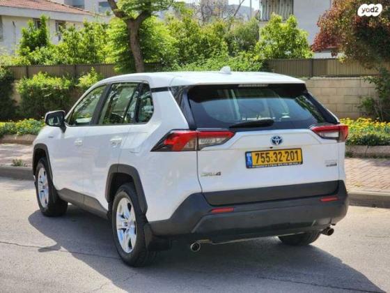 טויוטה RAV4 הייבריד E-volve הייבריד אוט' 2.5 (178 כ''ס) בנזין 2019 למכירה בנתניה