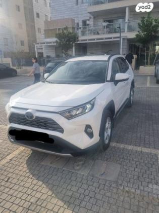 טויוטה RAV4 ארוך 4X2 Experience אוט' 2.0 (175 כ''ס) בנזין 2021 למכירה ברמלה