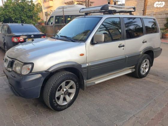 ניסאן טראנו ארוך 4X4 SE אוט' דיזל 3.0 (154 כ''ס) דיזל 2005 למכירה בטייבה