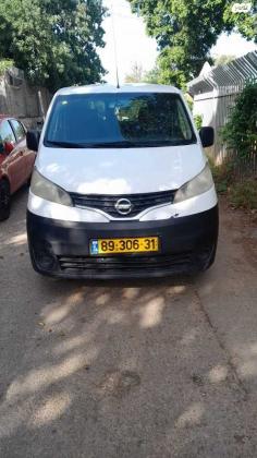 ניסאן NV200 Upper ידני דיזל 5 מק' 1.5 (90 כ''ס) דיזל 2014 למכירה בפרדס חנה כרכור