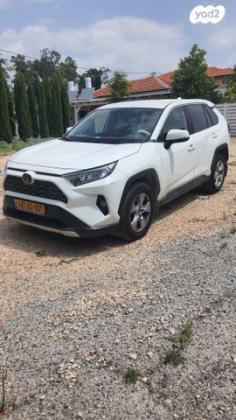 טויוטה RAV4 ארוך 4X4 Explore אוט' 2.0 (175 כ''ס) בנזין 2019 למכירה בבית יוסף