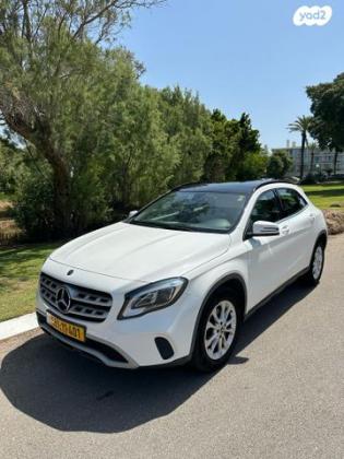 מרצדס GLA GLA200 Style SB M אוט' 1.6 (156 כ"ס) בנזין 2019 למכירה בקיסריה