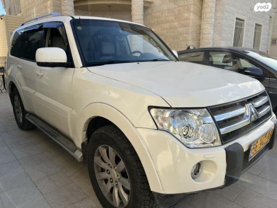 מיצובישי פג'רו ארוך 4X4 Dakar אוט' דיזל 7 מק' 3.2 (200 כ''ס) דיזל 2010 למכירה בטירה