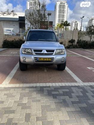 מיצובישי פג'רו קצר 4X4 Limited אוט' דיזל 5 מק' 3.2 (160 כ''ס) דיזל 2005 למכירה בap