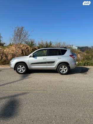 טויוטה RAV4 ארוך 4X4 Premium אוט' 2.0 (158 כ''ס) בנזין 2009 למכירה בראש העין