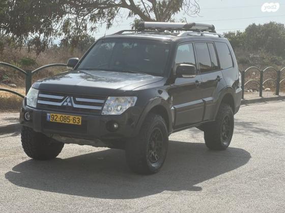 מיצובישי פג'רו ארוך 4X4 Limited אוט' דיזל 7 מק' 3.2 (170 כ''ס) דיזל 2008 למכירה בזרזיר