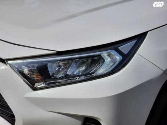 טויוטה RAV4 הייבריד E-volve הייבריד אוט' 2.5 (178 כ''ס) בנזין 2019 למכירה בנתניה