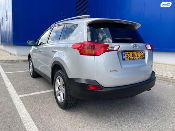 טויוטה RAV4 ארוך 4X4 Premium אוט' 2.0 (151 כ''ס) בנזין 2014 למכירה בחיפה