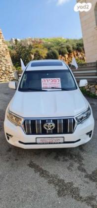 טויוטה לנד קרוזר קצר 4X4 Select אוט' דיזל 3.0 (173 כ''ס) דיזל 2010 למכירה באום אל פחם