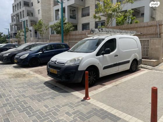 סיטרואן ברלינגו דור 2 (2008-2019) Maxi ידני דיזל 4 דל' 3 מק' 1.6 (100 כ"ס) דיזל 2017 למכירה בלוד