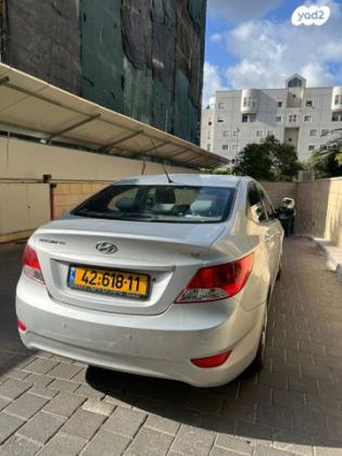 יונדאי i25 Premium אוט' 1.6 (124 כ"ס) בנזין 2013 למכירה בתל אביב יפו