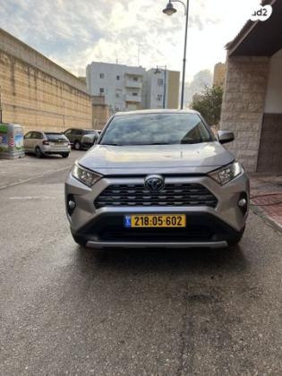 טויוטה RAV4 הייבריד E-xperience הייבריד 5 דל' אוט' 2.5 (178 כ''ס) בנזין 2020 למכירה בנצרת עילית u002F נוף הגליל