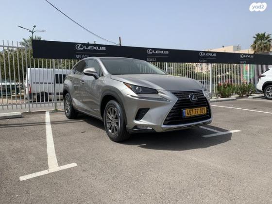 לקסוס NX NX300H Luxury הייבריד אוט' 2.5 (155 כ''ס) בנזין 2018 למכירה בזכרון יעקב