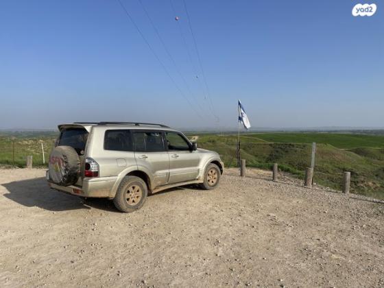 מיצובישי פג'רו ארוך 4X4 GLS אוט' דיזל 7 מק' 3.2 (160 כ''ס) דיזל 2005 למכירה בפתח תקווה