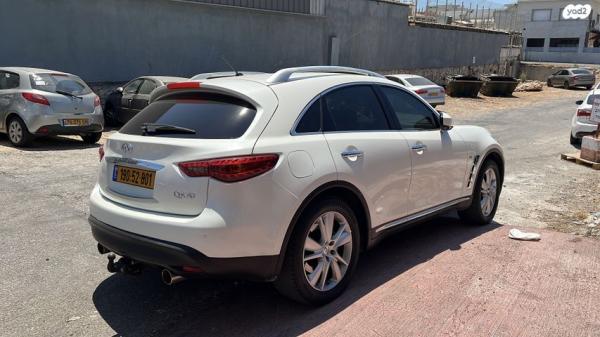 אינפיניטי QX70 / FX37 4X4 GT Premium אוט' 3.7 (320 כ"ס) בנזין 2017 למכירה בעכו