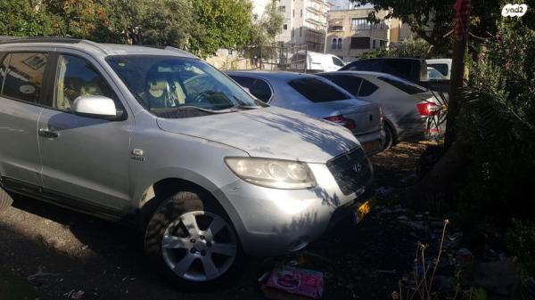 יונדאי סנטה פה 4X4 Executive אוט' דיזל 7 מק' 2.2 (150 כ''ס) דיזל 2008 למכירה בטייבה