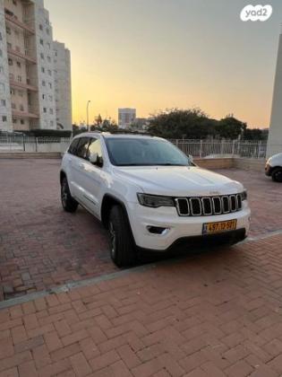 ג'יפ / Jeep גרנד צ'ירוקי 4X4 Laredo + SR אוט' 3.6 (282 כ''ס) בנזין 2018 למכירה ברחובות