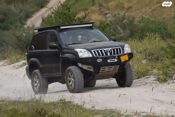 טויוטה לנד קרוזר קצר 4X4 STD אוט' דיזל 3.0 (173 כ''ס) דיזל 2007 למכירה בעפולה