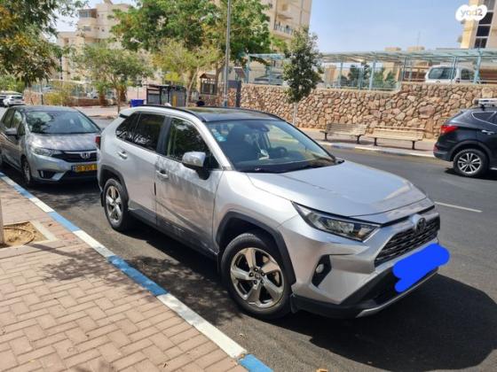 טויוטה RAV4 ארוך Extreme אוט' 2.0 (175 כ''ס) בנזין 2021 למכירה באילת